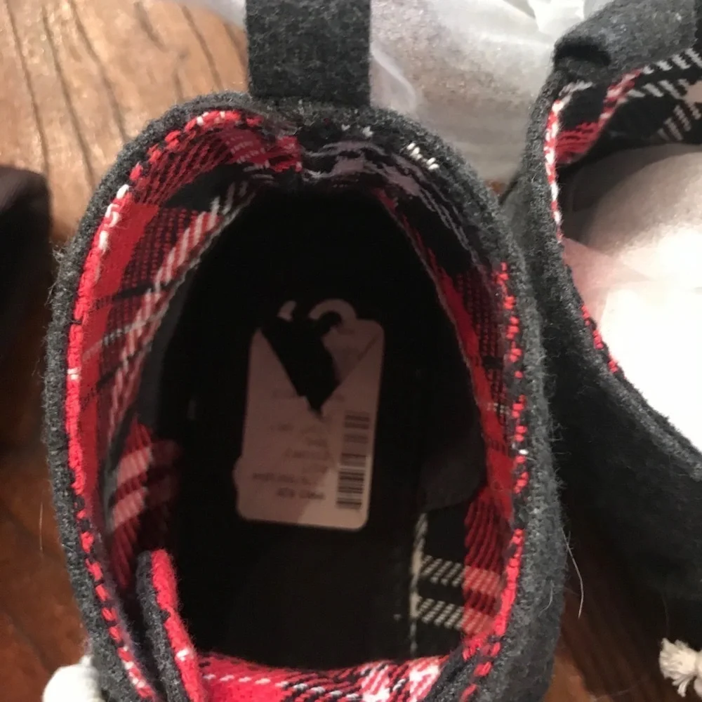 👟 RARE Sneaker/Bootie by Circus